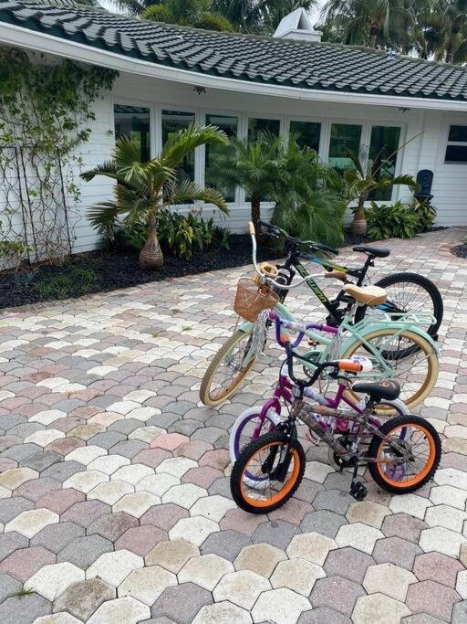 Swaying Palm Beach House Fort Lauderdale Exterior photo